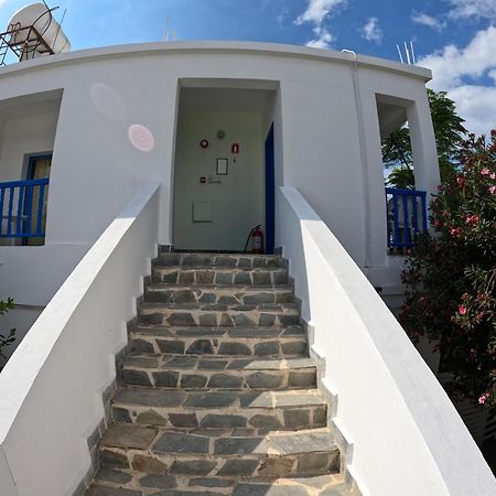Island Budget Apartments Paphos Exterior photo